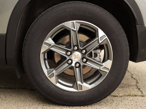 Used 2024 Chevrolet Blazer LT w/ LPO, Floor Liner Package FWD image 37