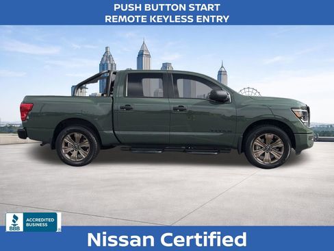 Certified 2024 Nissan Titan SV w/ SV Bronze Edition Package image 6