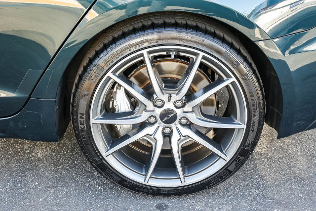 Used 2024 Genesis G70 2.5T RWD image 8