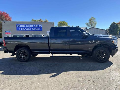 Used 2022 RAM 3500 Big Horn w/ Level B Equipment Group image 5