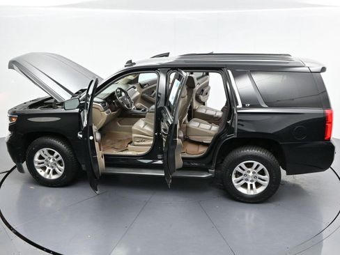 Used 2018 Chevrolet Tahoe LT w/ Luxury Package AWD/4WD image 42