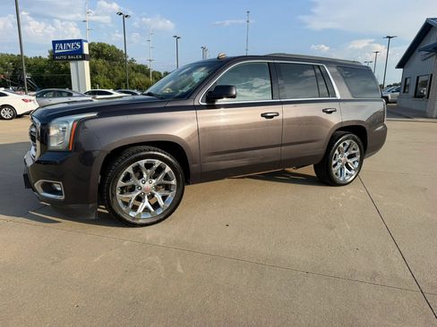 Used 2015 GMC Yukon SLT RWD image 5