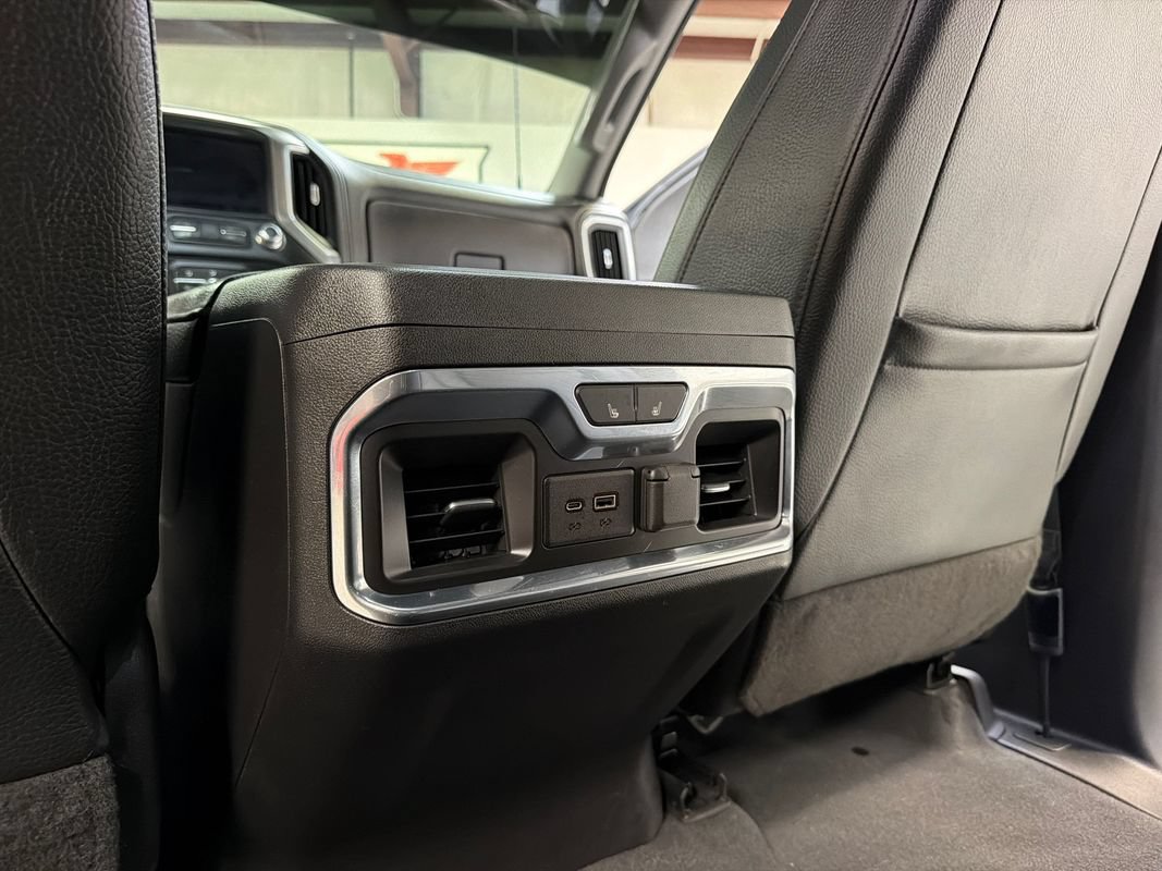 Used 2023 GMC Sierra 3500 Denali AWD/4WD image 36