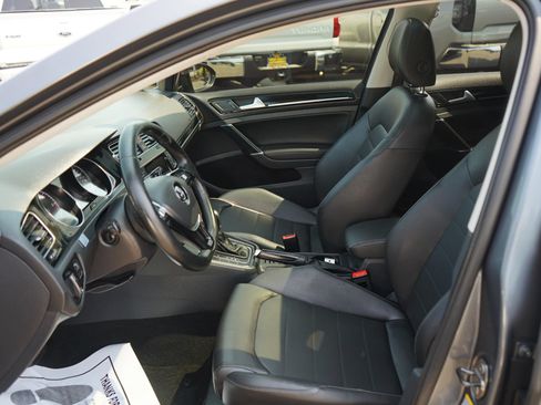 Used 2015 Volkswagen Golf TDI SEL FWD image 12