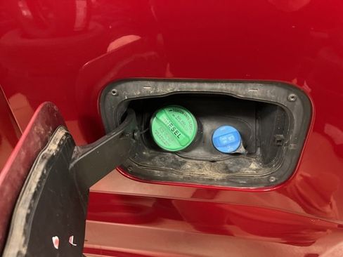 Used 2018 Ford F350 Platinum w/ Platinum Ultimate Package image 17