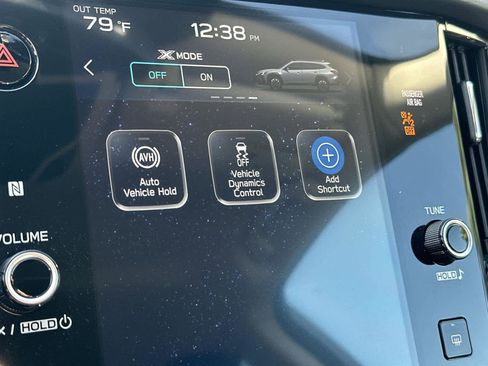 Used 2025 Subaru Outback Premium image 27