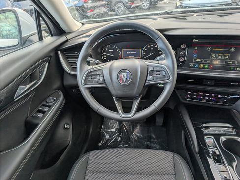 Used 2023 Buick Envision Preferred image 17
