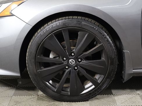 Used 2020 Nissan Altima 2.5 SR w/ Premium Package AWD/4WD image 20