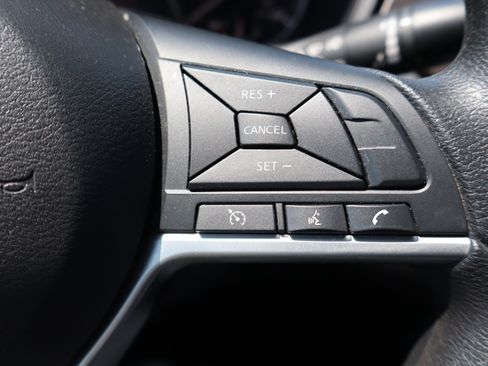 Used 2023 Nissan Altima 2.5 SV AWD/4WD image 16