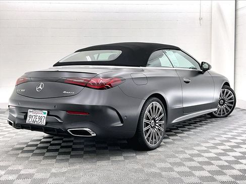 Used 2026 Mercedes-Benz CLE 300 4MATIC Cabriolet image 11