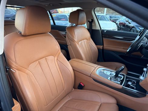 Used 2020 BMW 740i xDrive w/ Cold Weather Package image 53