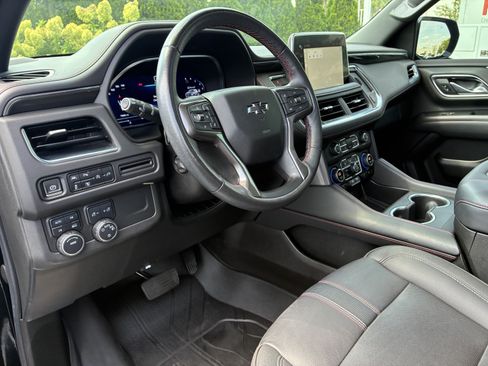 Used 2022 Chevrolet Tahoe RST w/ Luxury Package AWD/4WD image 24