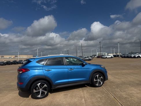 Used 2016 Hyundai Tucson Limited image 26