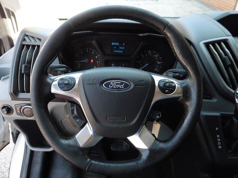 Used 2017 Ford Transit 350 138 DRW RWD image 8