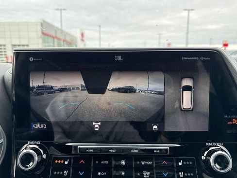 Certified 2021 Toyota Highlander Platinum image 35