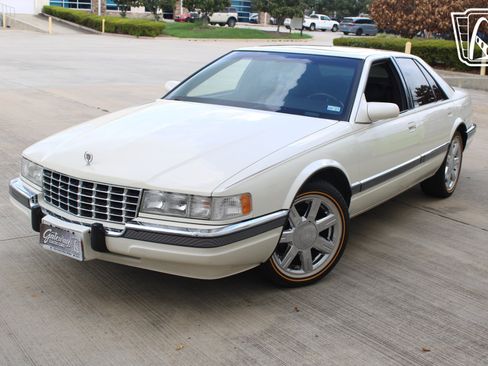 Used 1996 Cadillac Seville SLS FWD image 13