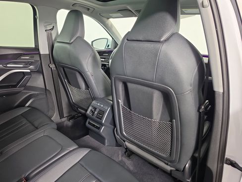 Certified 2025 Audi Q5 Premium Plus w/ Premium Plus AWD/4WD image 40