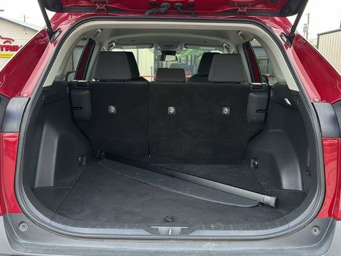 Certified 2025 Toyota RAV4 XLE FWD image 37