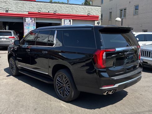 Used 2026 GMC Yukon XL Denali RWD image 3