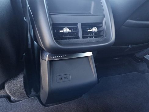 Used 2024 Cadillac Lyriq Tech image 16