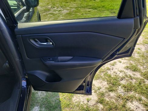 Used 2024 Nissan Rogue SV AWD/4WD image 36