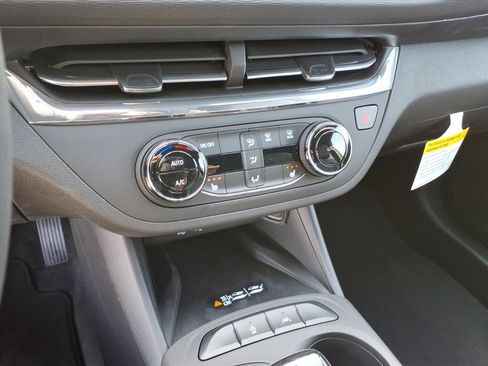 New 2026 Buick Envista Preferred image 15