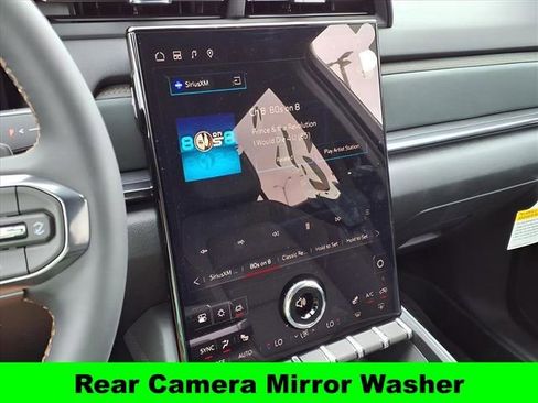 New 2026 GMC Terrain AT4 w/ Technology Package II AWD/4WD image 9