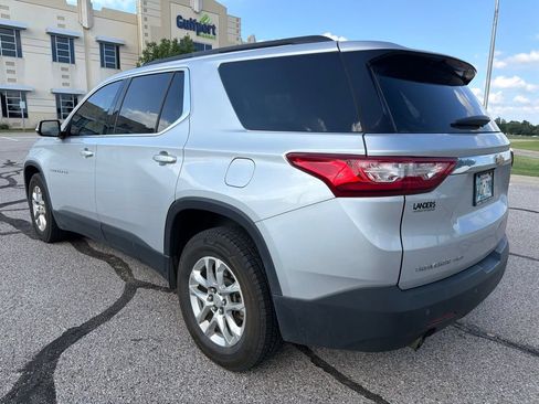 Used 2019 Chevrolet Traverse LT AWD/4WD image 3