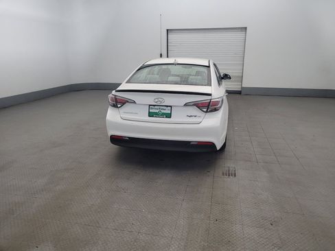 Used 2016 Hyundai Sonata SE FWD image 7