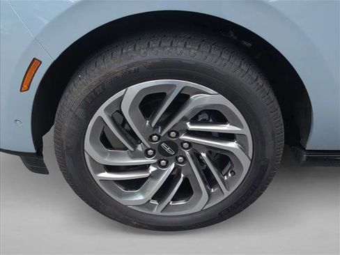 Used 2025 Lincoln Navigator L Reserve AWD/4WD image 27