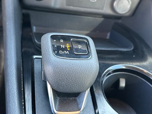 Used 2024 Nissan Rogue SV AWD/4WD image 24