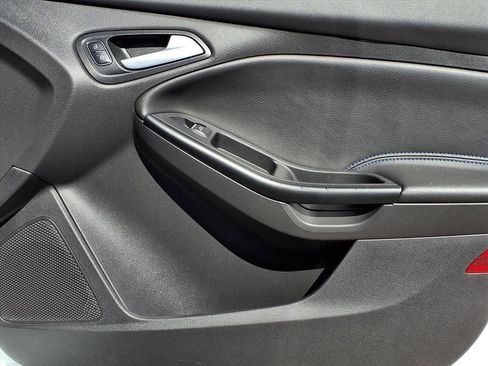 Used 2017 Ford Focus RS image 24