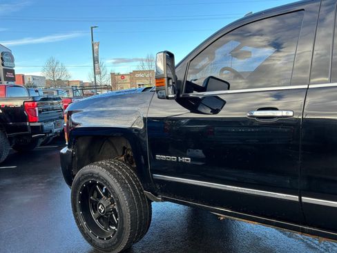 Used 2015 Chevrolet Silverado 3500 LTZ w/ Duramax Plus Package image 6