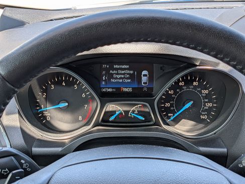 Used 2017 Ford Escape Titanium image 23