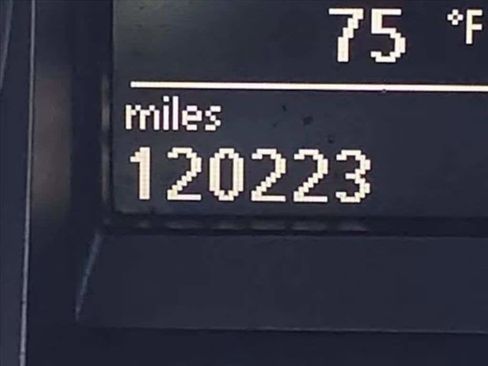 Used 2012 Volkswagen GTI PZEV image 17