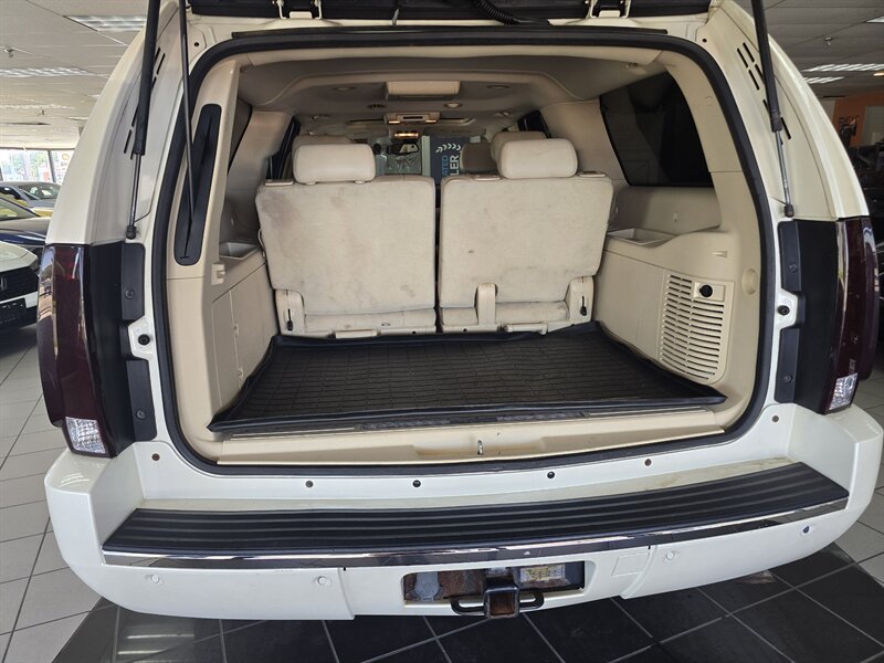 Used 2008 Cadillac Escalade ESV AWD image 38