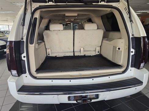 Used 2008 Cadillac Escalade ESV AWD image 38