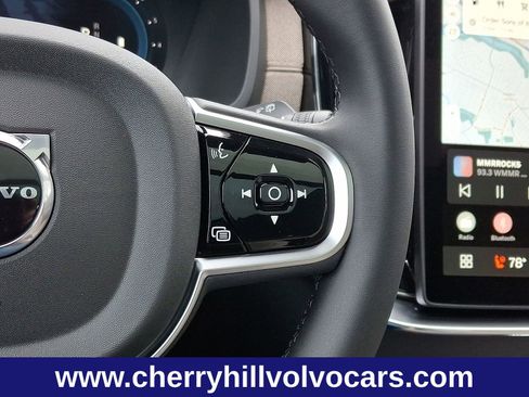 New 2025 Volvo XC90 B5 Core w/ Protection Package Premier image 23