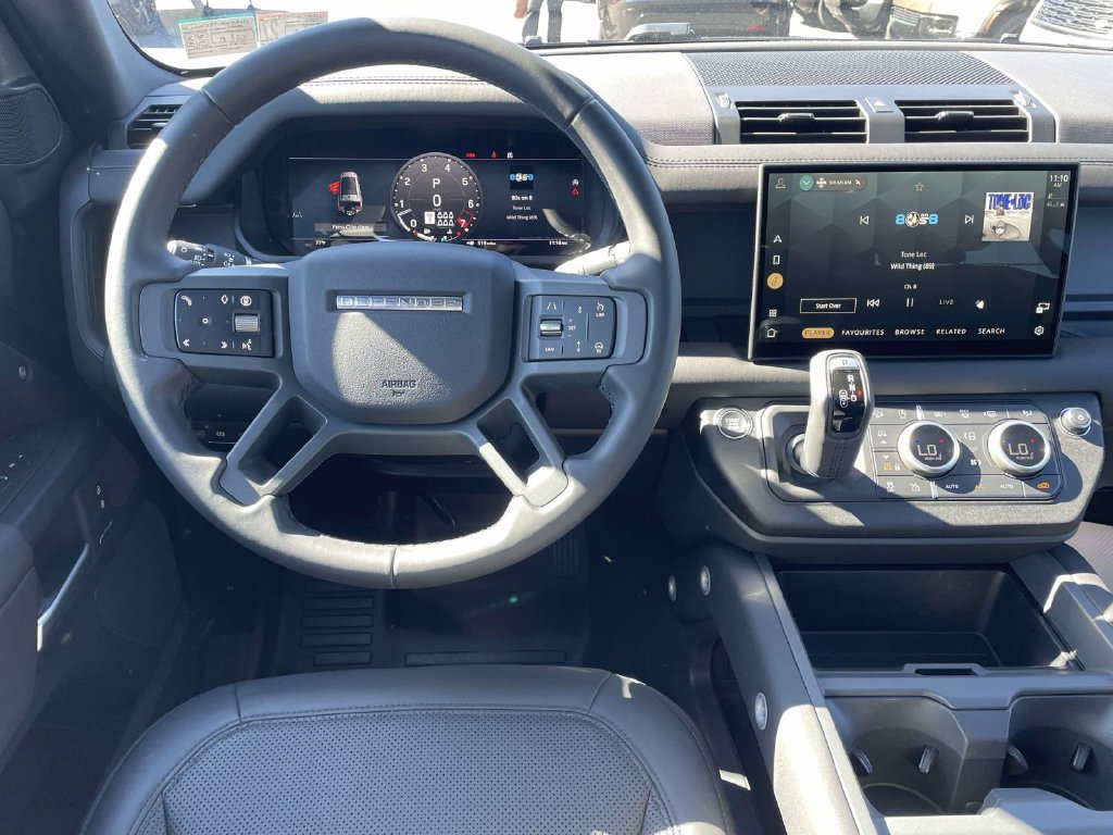 Used 2025 Land Rover Defender 130 S AWD/4WD image 14