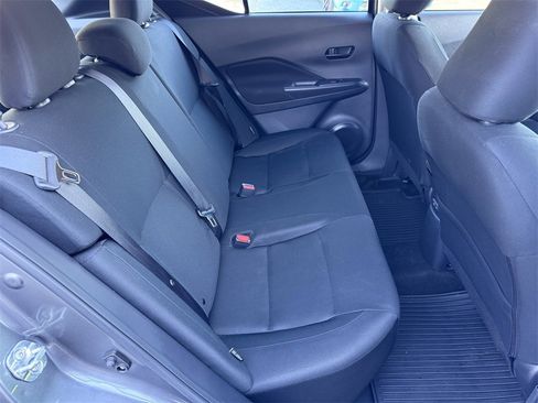 Used 2024 Nissan Kicks S image 35