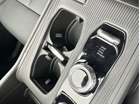 New 2026 Jeep Cherokee Limited AWD/4WD image 34