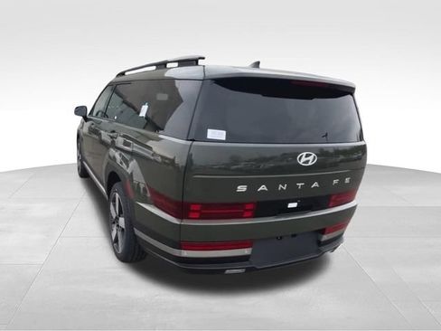 Used 2024 Hyundai Santa Fe Limited FWD image 7
