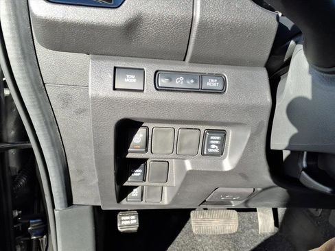 New 2026 Nissan Frontier SV image 19