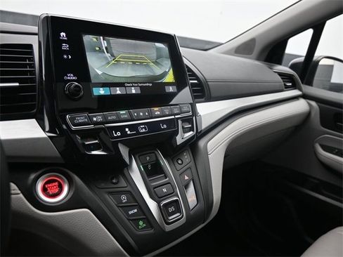 Certified 2024 Honda Odyssey EX-L image 12