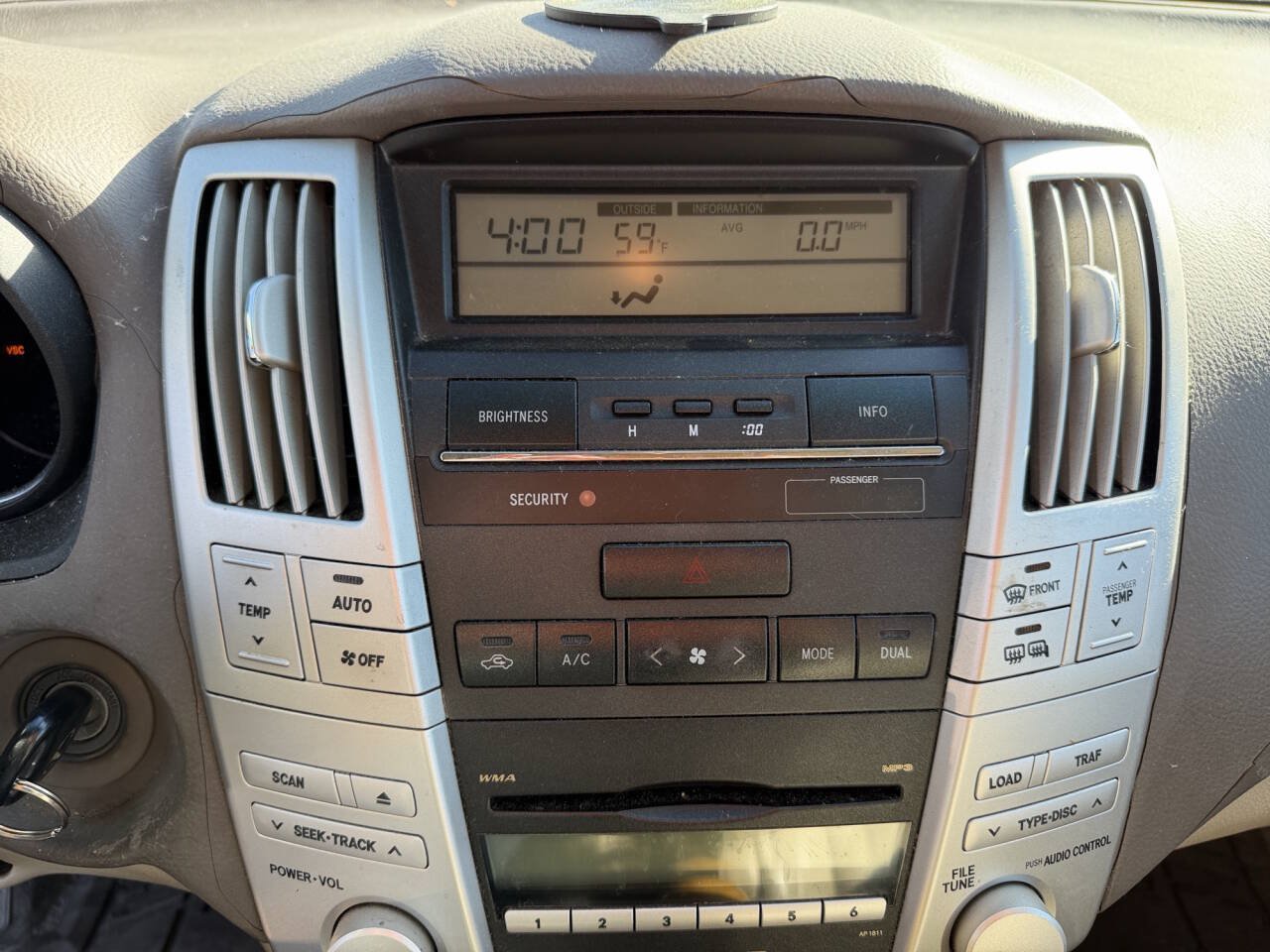 Used 2007 Lexus RX 350 AWD image 34