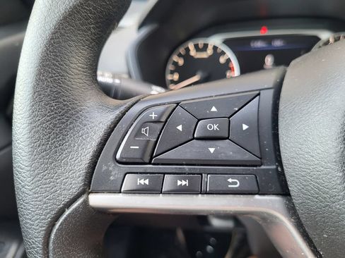 Used 2025 Nissan Altima 2.5 SV AWD/4WD image 18
