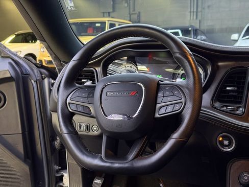 Used 2020 Dodge Challenger R/T Scat Pack RWD image 18