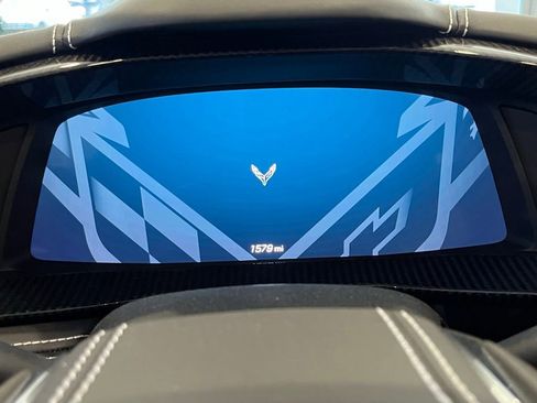 Used 2025 Chevrolet Corvette Z06 w/ Stealth Interior Trim Package RWD image 20
