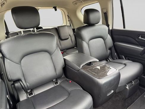Used 2024 INFINITI QX80 Luxe AWD/4WD image 18