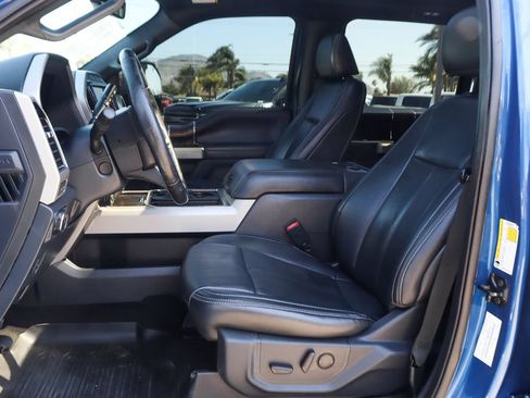 Used 2022 Ford F250 Lariat w/ Black Appearance Package AWD/4WD image 18